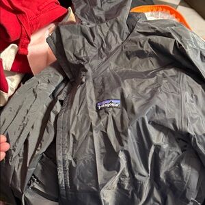 Patagonia Men's Charcoal Raincoat